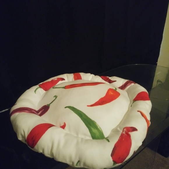 Comfort Cozy Pet Bed - Picture 1 of 3